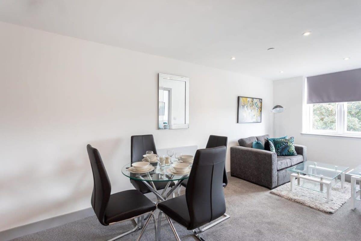 Charming 1 Bedroom Apartment In Leeds 리즈 외부 사진